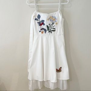 Pom&Co white dress